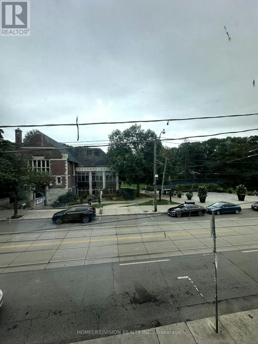 2-2024 Queen Street E, Toronto, ON, M4L 1H9 - 12