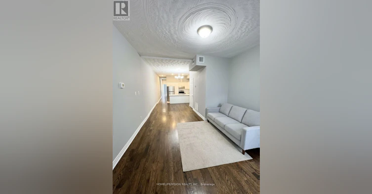 2-2024 Queen Street E, Toronto, ON, M4L 1H9 - 5