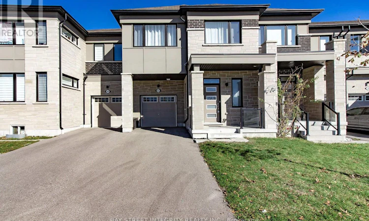 62 Lockyer Drive