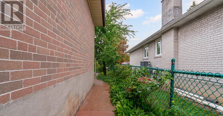 UPPER-62 Clark Avenue, Markham, ON, L3T 1S5 - 29
