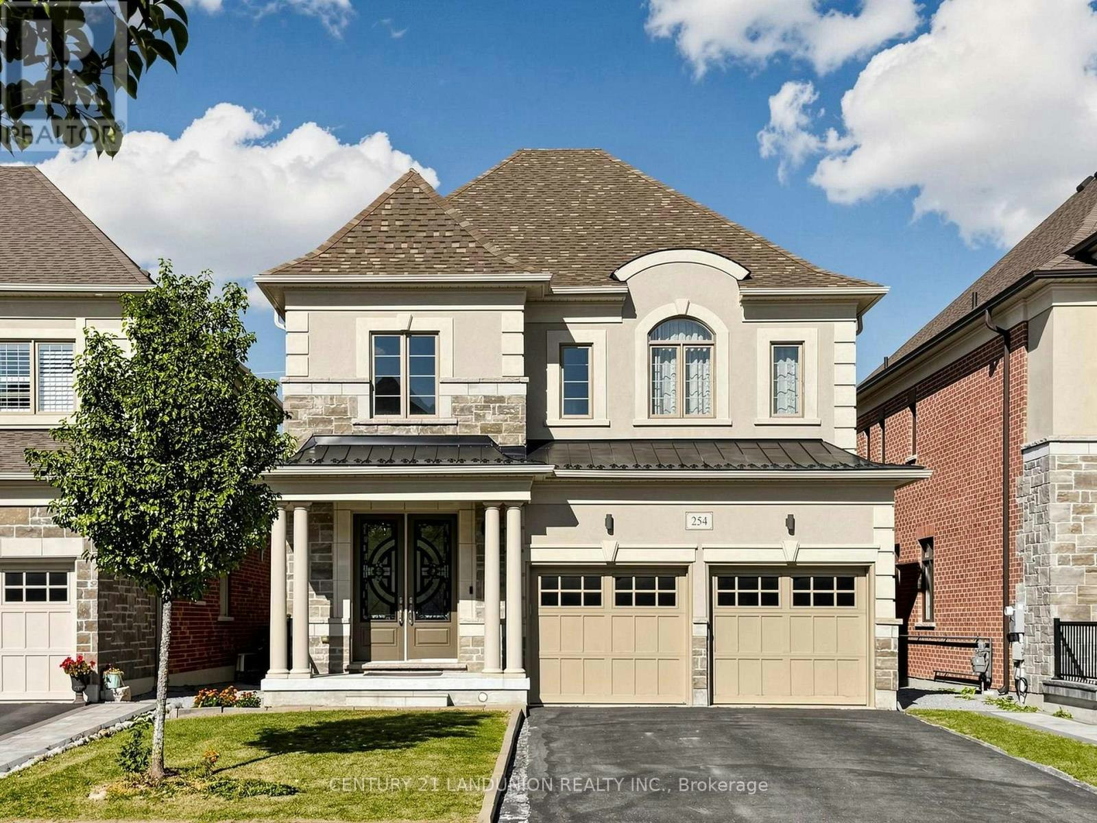 254 Touch Gold Crescent, Aurora, ON, L4G 3X5