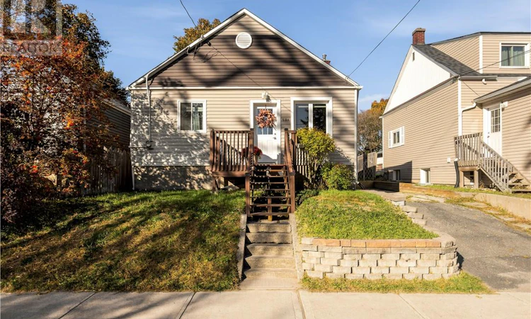 594 Spruce Street