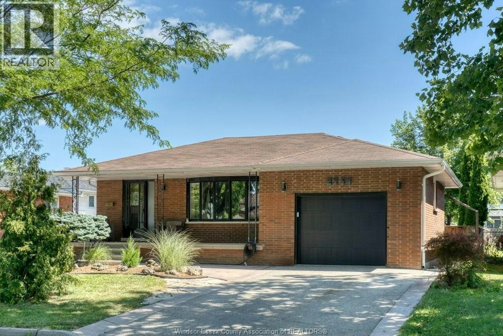 2954 Rushton, Windsor, ON, N8R 1M4