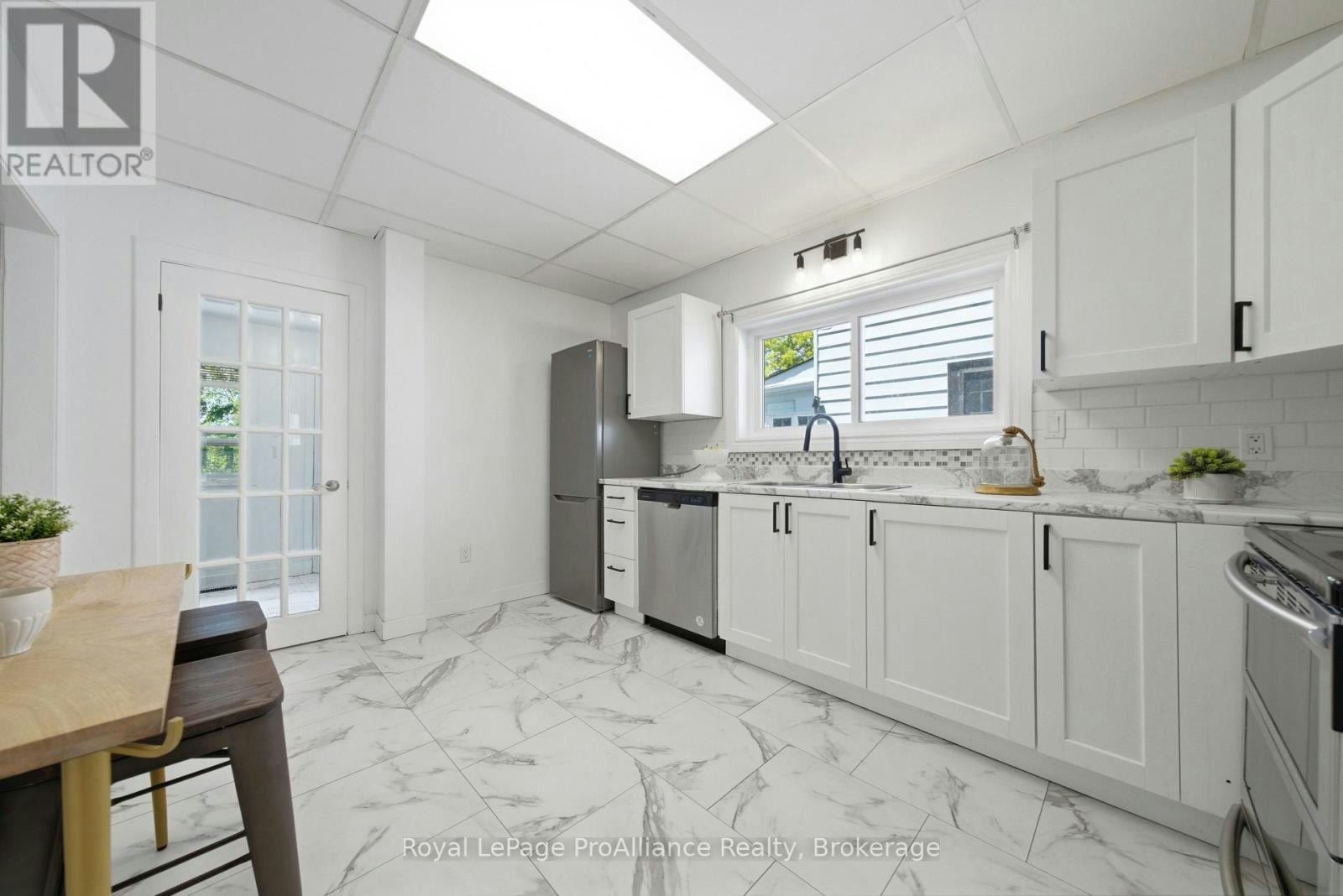 82 Marmora Street, Quinte West, ON, K8V 2J1 - 10