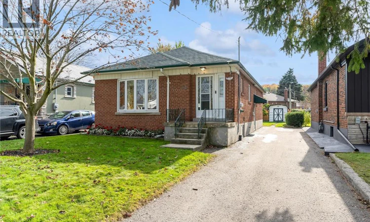 24 Muldrew Avenue