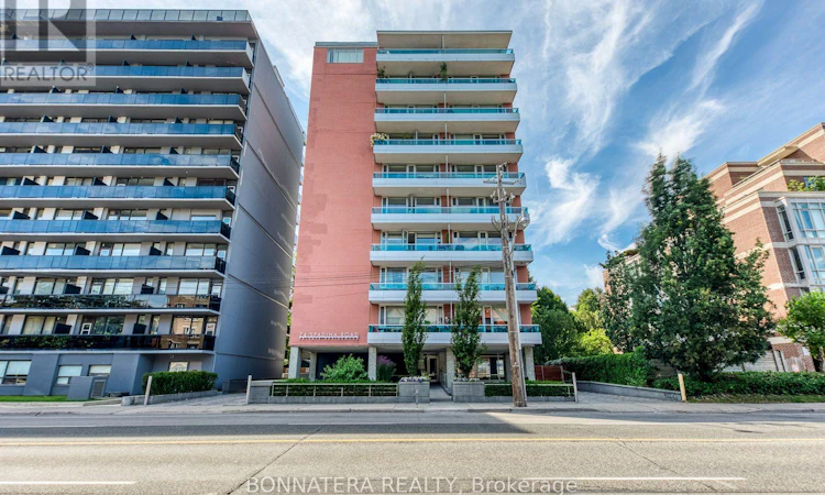 402-74 Spadina Road