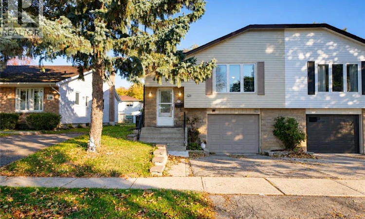 121 Ashgrove Avenue