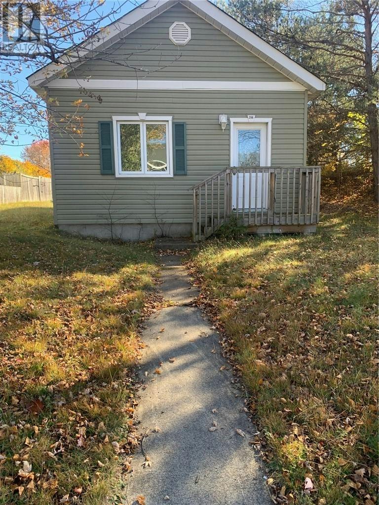 298 Tudhope, Espanola, ON, P5E 1B2