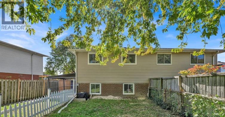 9832 Lynngrove Crescent, Windsor, ON, N8R 1B9 - 44