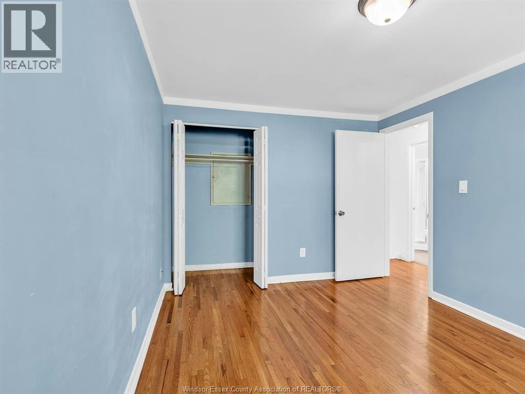 9832 Lynngrove Crescent, Windsor, ON, N8R 1B9 - 21