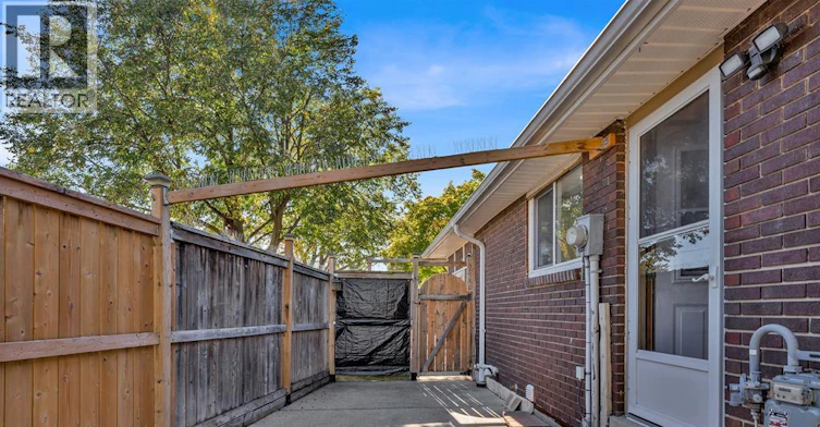 9832 Lynngrove Crescent, Windsor, ON, N8R 1B9 - 46