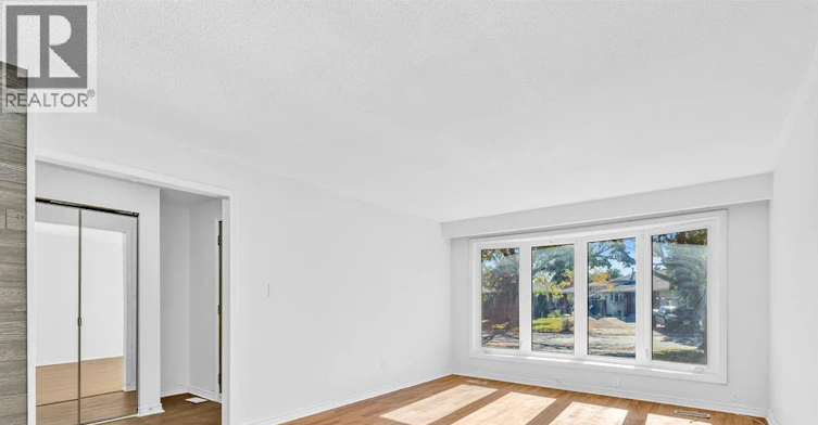 9832 Lynngrove Crescent, Windsor, ON, N8R 1B9 - 6