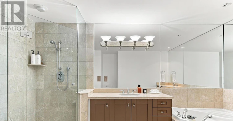 1902 38 Avenue Road, Toronto, ON, M5R 2G2 - 24