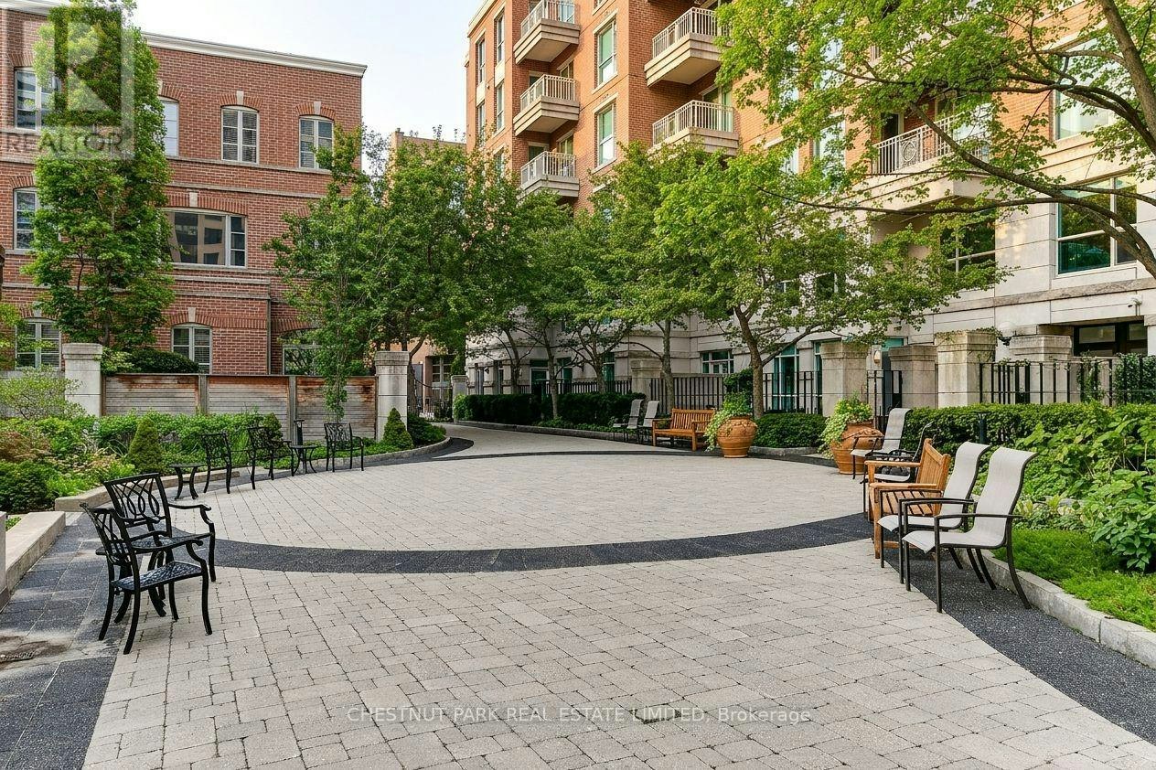 1902 38 Avenue Road, Toronto, ON, M5R 2G2 - 41