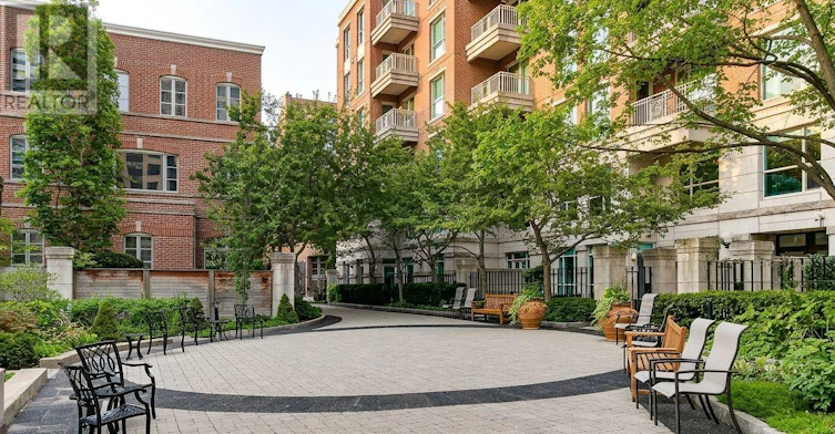 1902 38 Avenue Road, Toronto, ON, M5R 2G2 - 41
