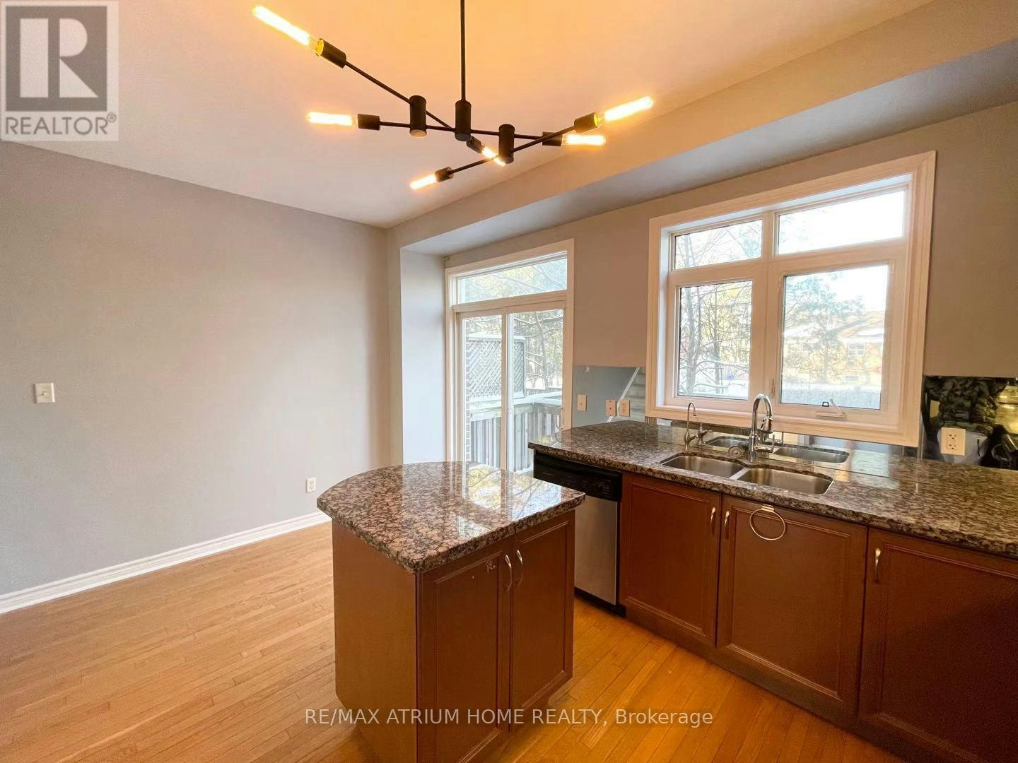 59 Routliffe Lane, Toronto, ON, M2N 0A5 - 11