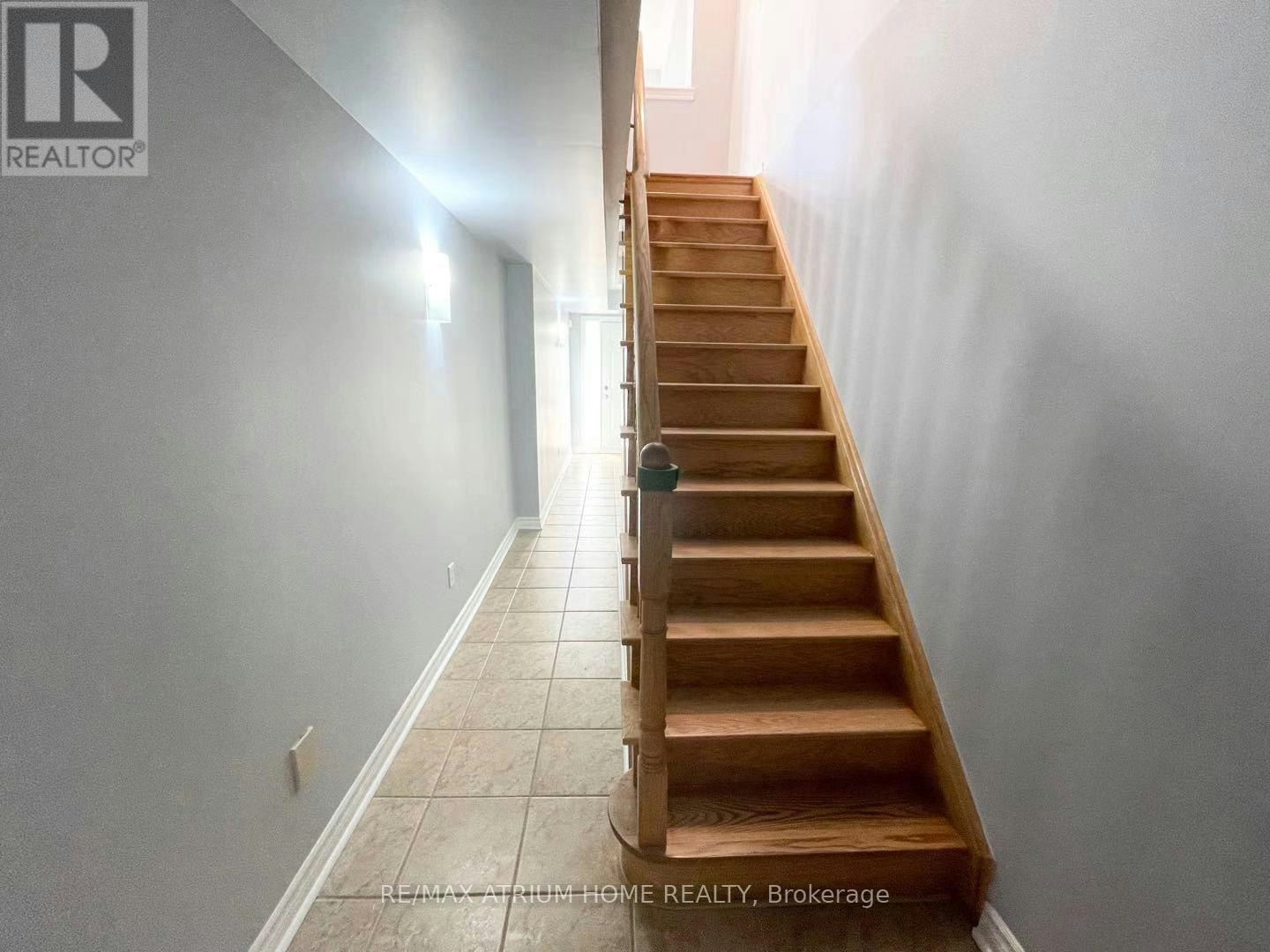 59 Routliffe Lane, Toronto, ON, M2N 0A5 - 4