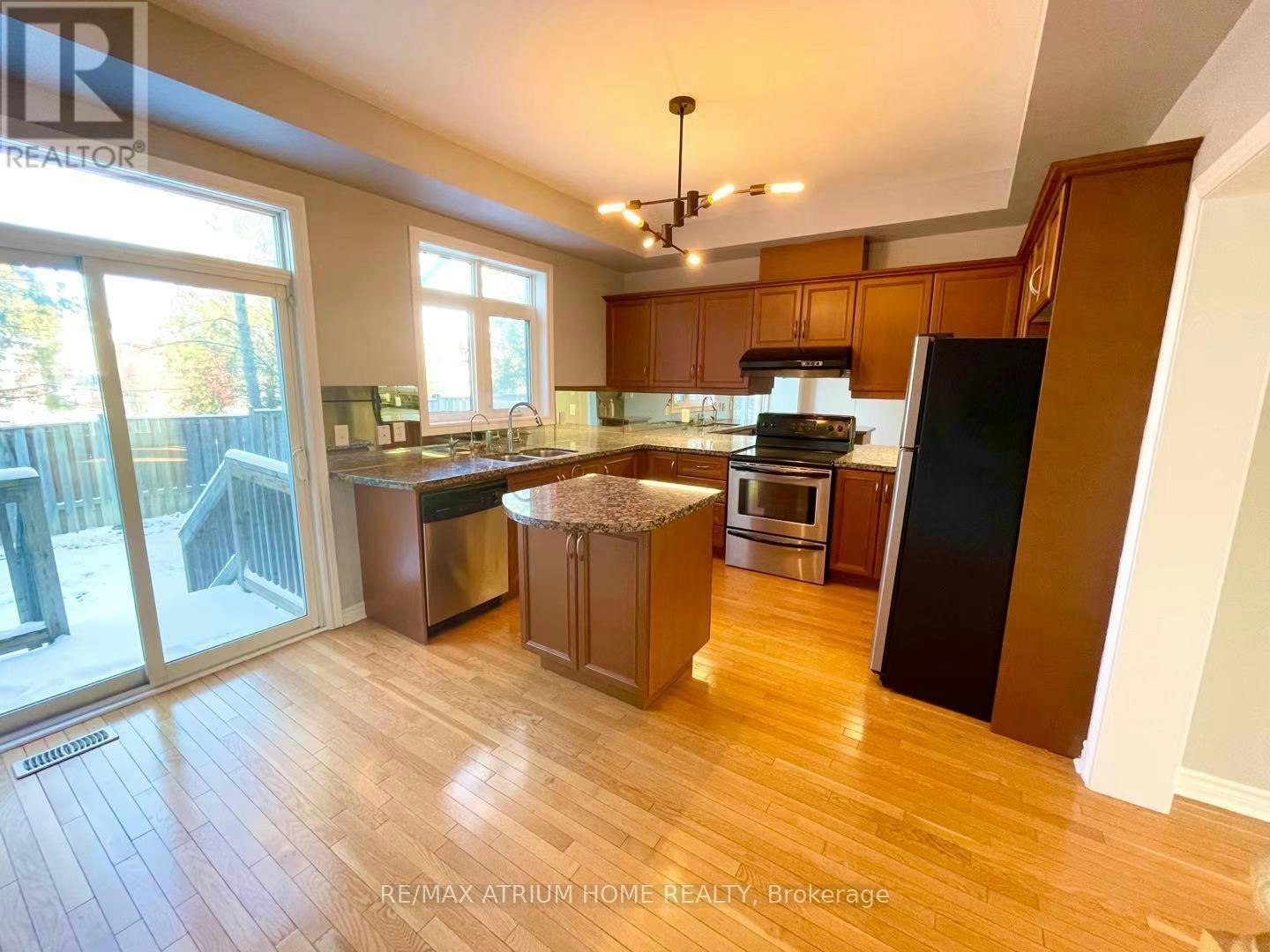 59 Routliffe Lane, Toronto, ON, M2N 0A5 - 9