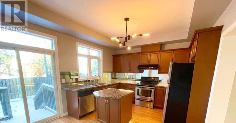 59 Routliffe Lane, Toronto, ON, M2N 0A5 - 9