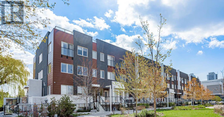 18-780 Sheppard Avenue E, Toronto, ON, M2K 0E8