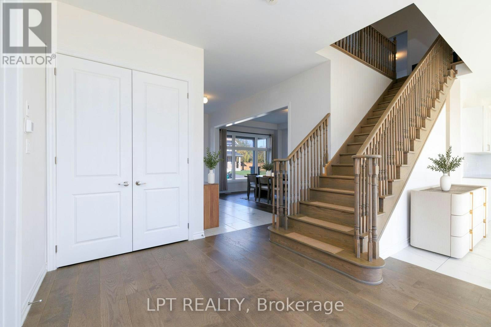 3 Rail Trail Court, Georgina, ON, L0E 1R0 - 7