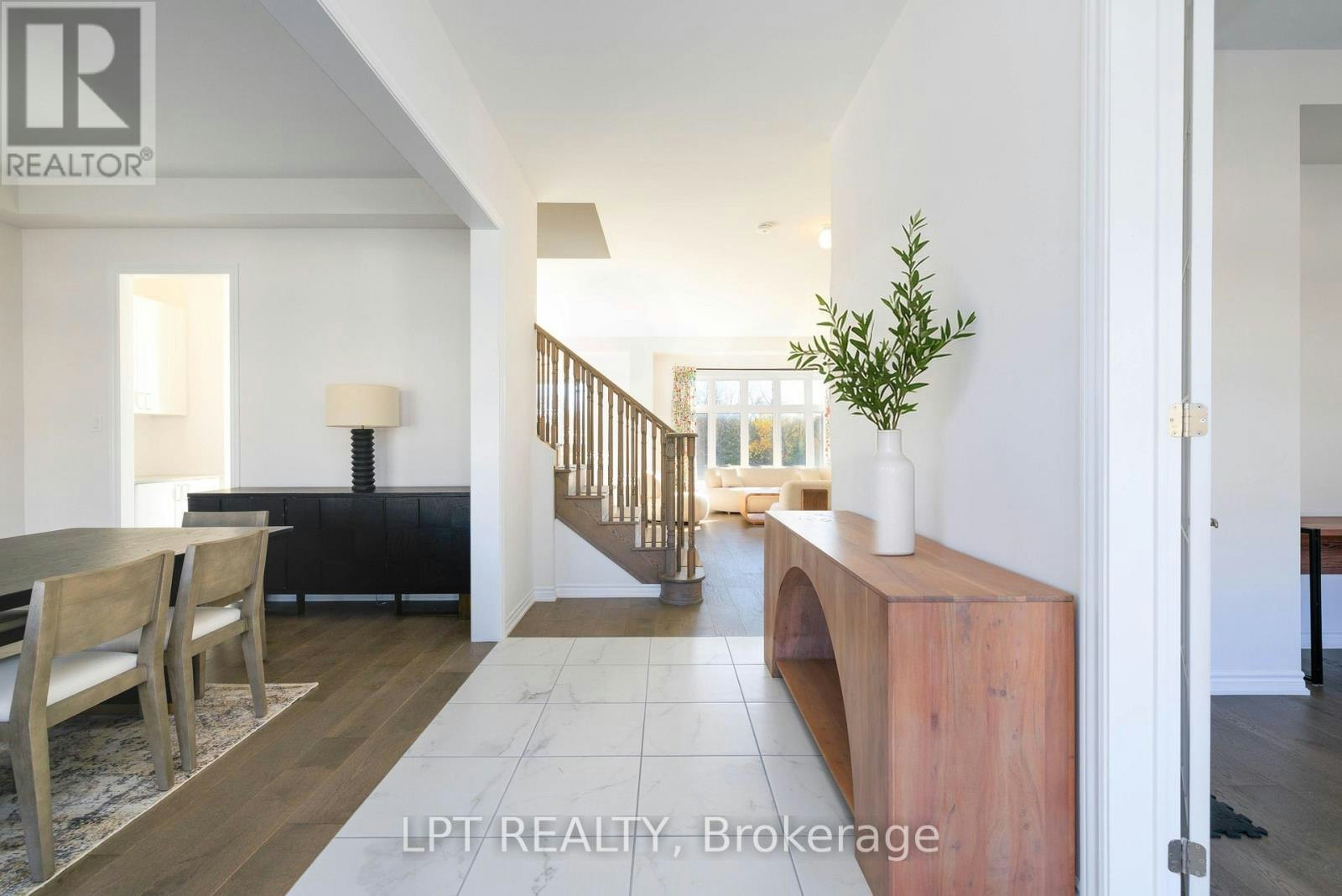 3 Rail Trail Court, Georgina, ON, L0E 1R0 - 5