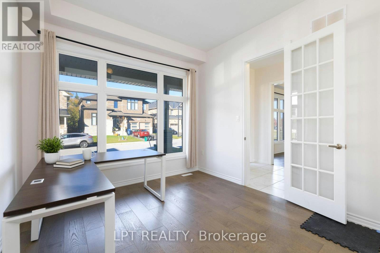 3 Rail Trail Court, Georgina, ON, L0E 1R0 - 6