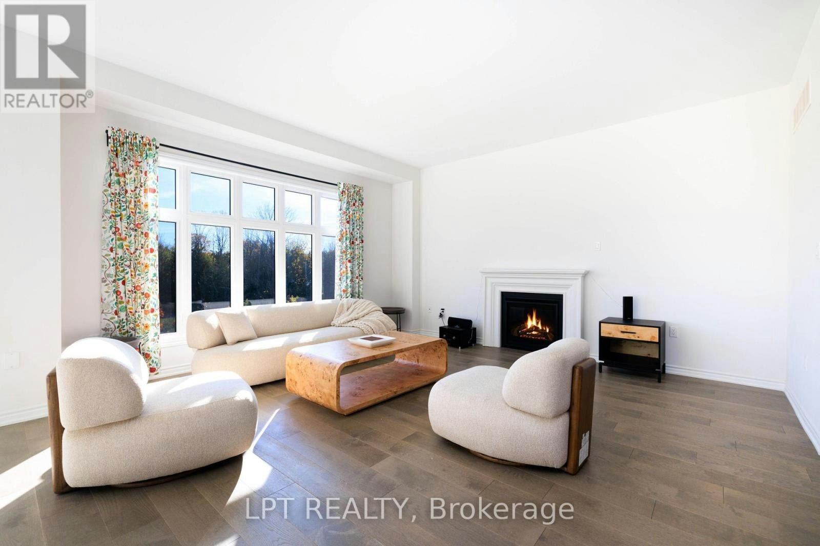 3 Rail Trail Court, Georgina, ON, L0E 1R0 - 9