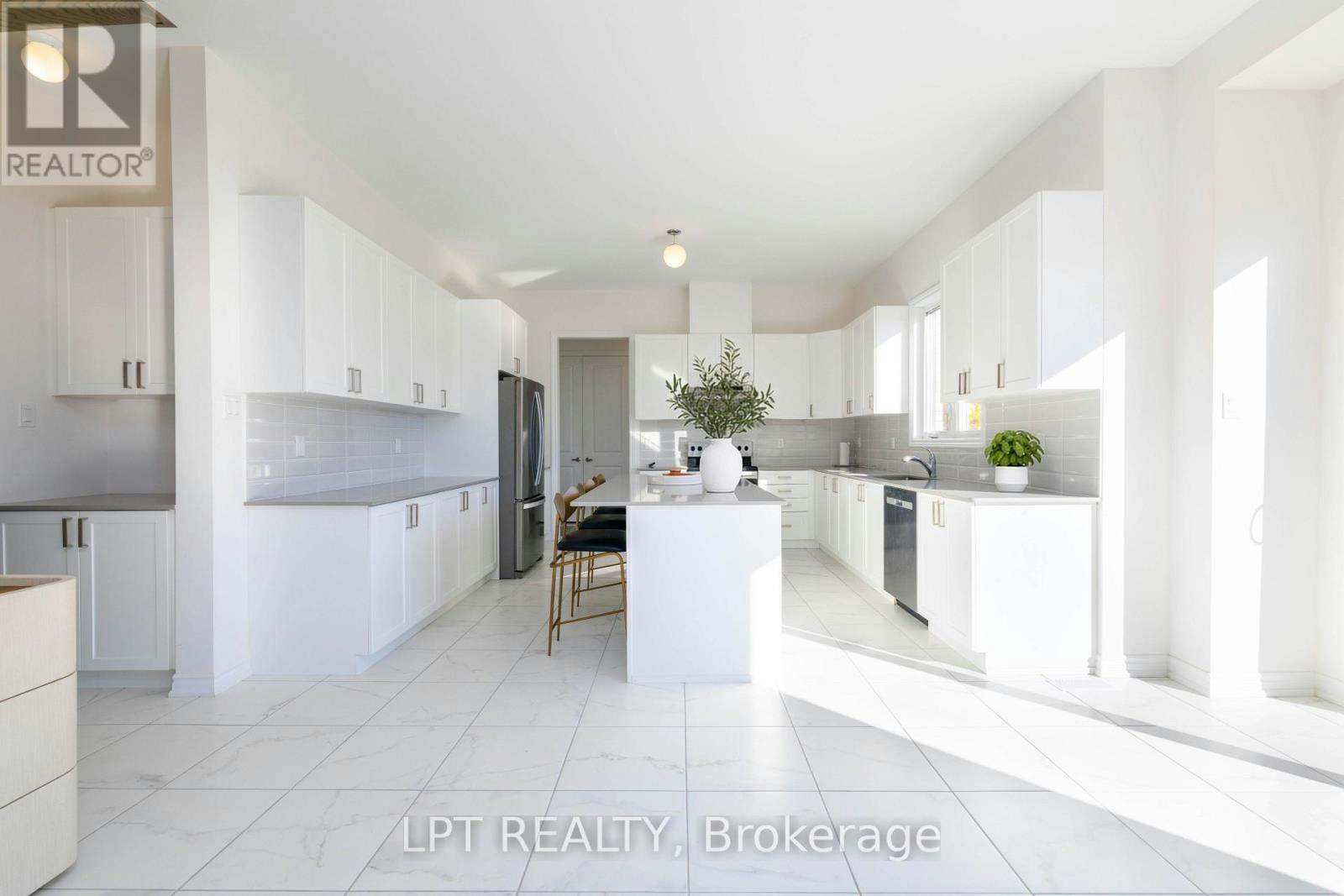 3 Rail Trail Court, Georgina, ON, L0E 1R0 - 14