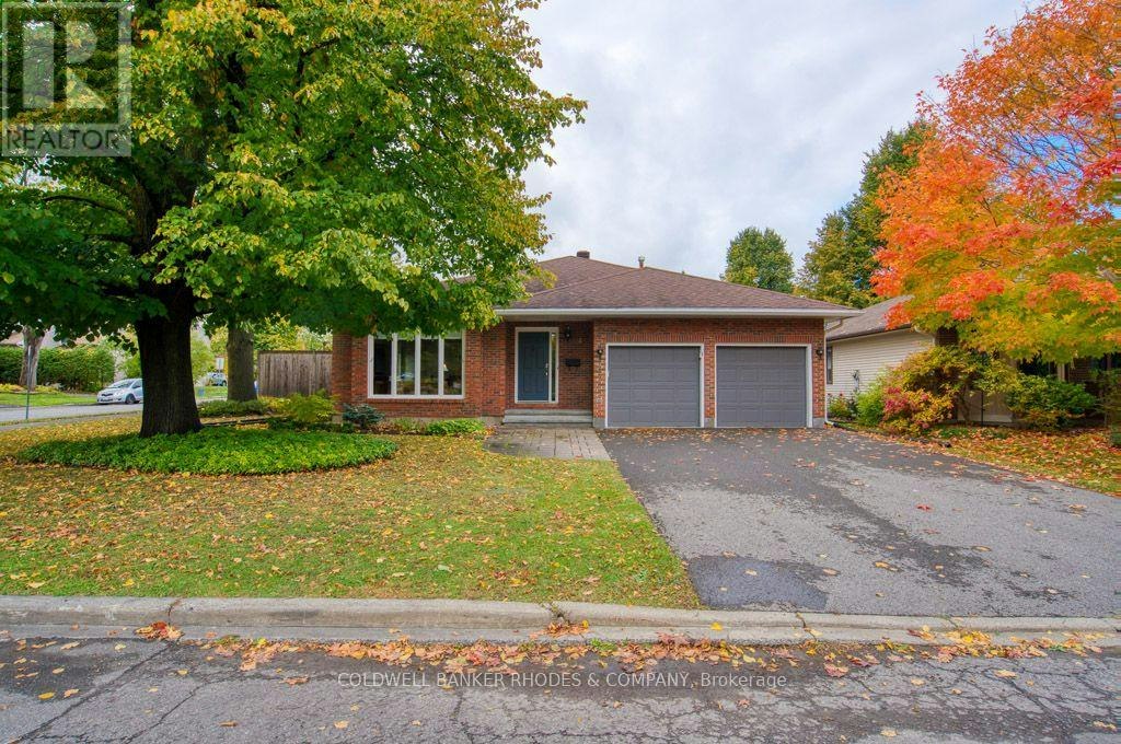34 Gavin Street, Ottawa, ON, K1V 9X3