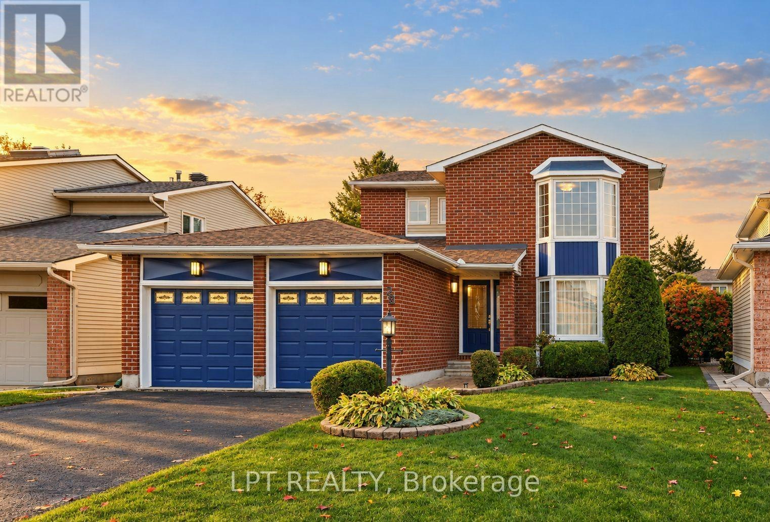 28 Meadow Glade Gardens, Ottawa, ON, K2G 5J4