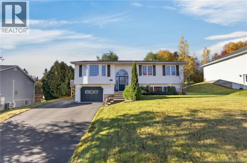 372 Kimble Drive, Fredericton, NB, E3B 6Y5