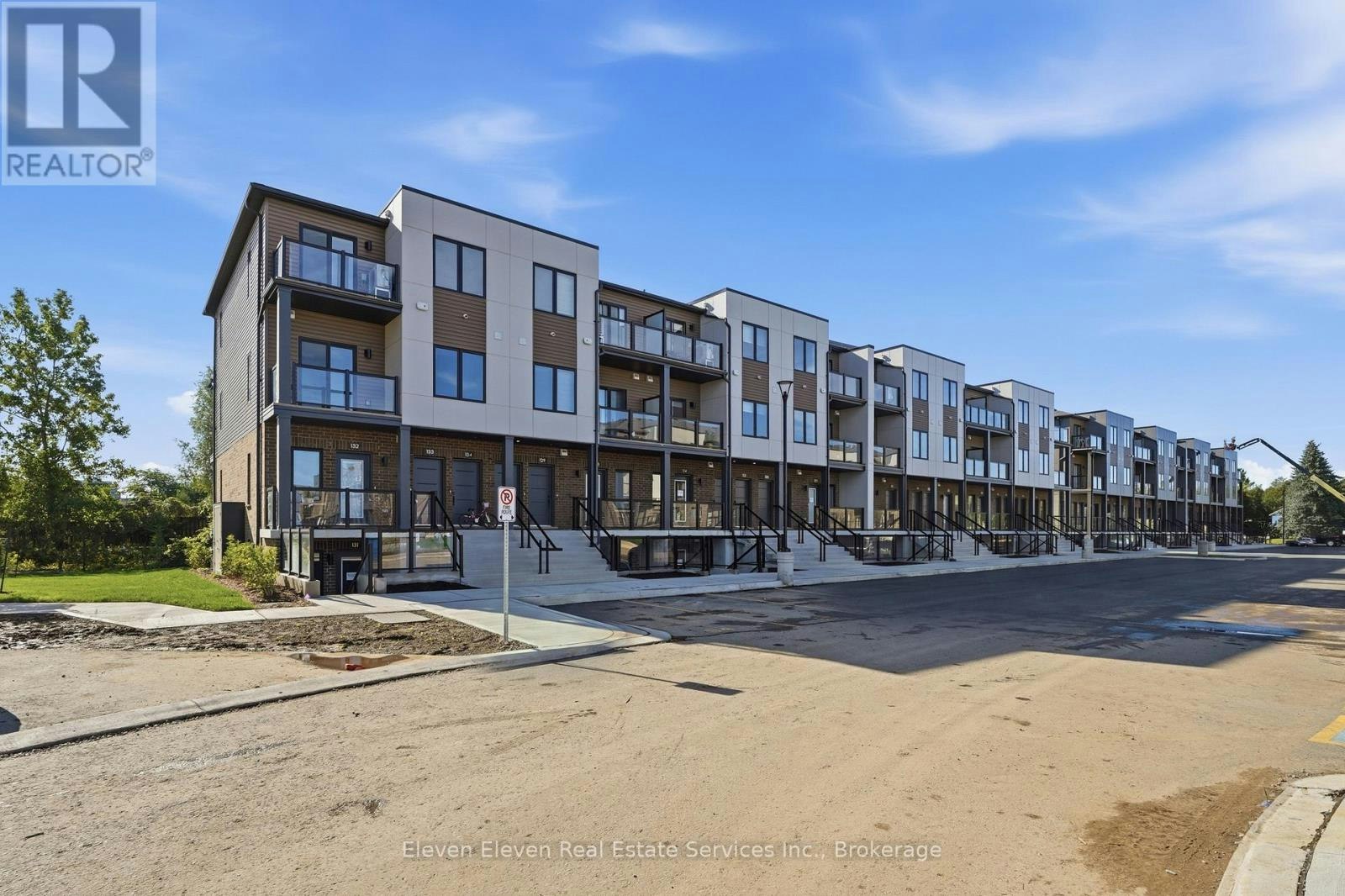 45-42 Lowes Road W, Guelph, ON, N1G 0H2