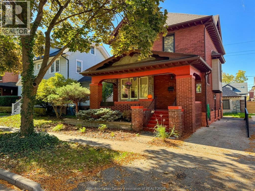 2-1077 Chilver, Windsor, ON, N8Y 2K6
