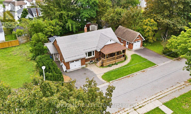 3 Brown Street