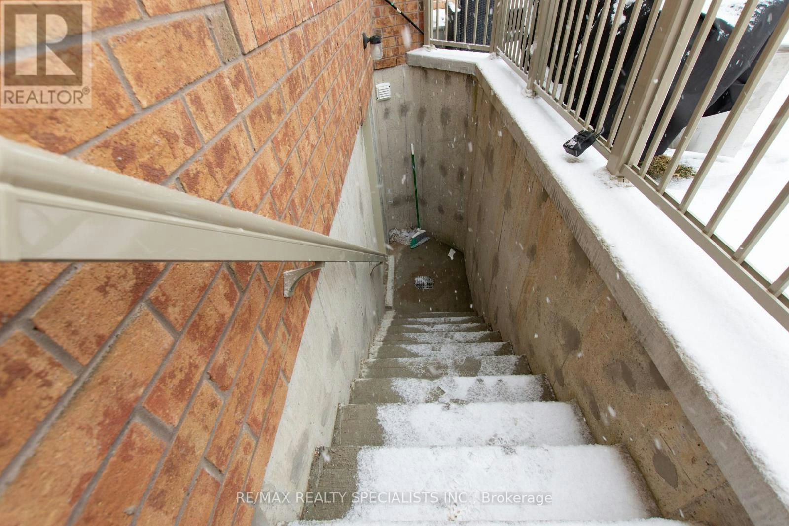 BSMT-1563 Doran Crescent, Milton, ON, L9E 1H5 - 21