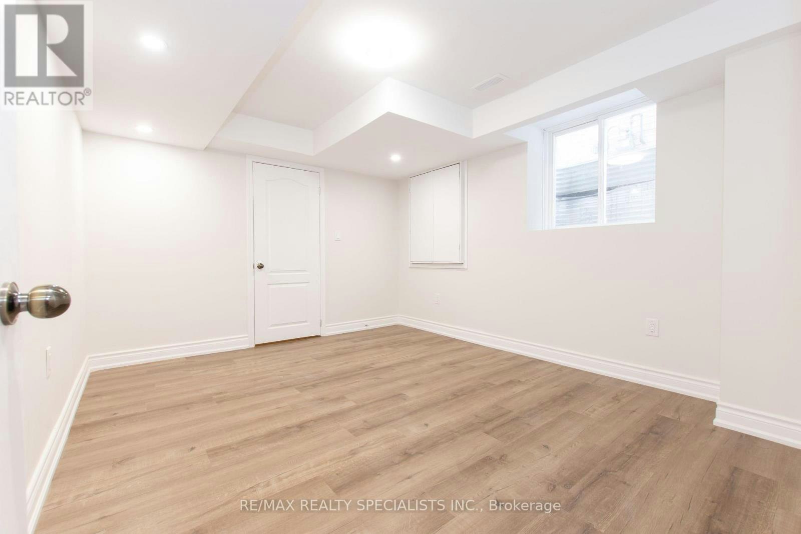 BSMT-1563 Doran Crescent, Milton, ON, L9E 1H5 - 12