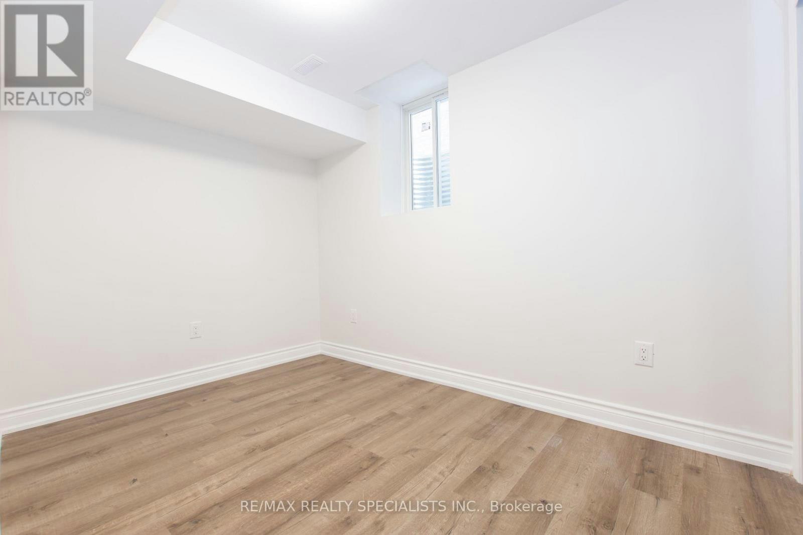BSMT-1563 Doran Crescent, Milton, ON, L9E 1H5 - 11