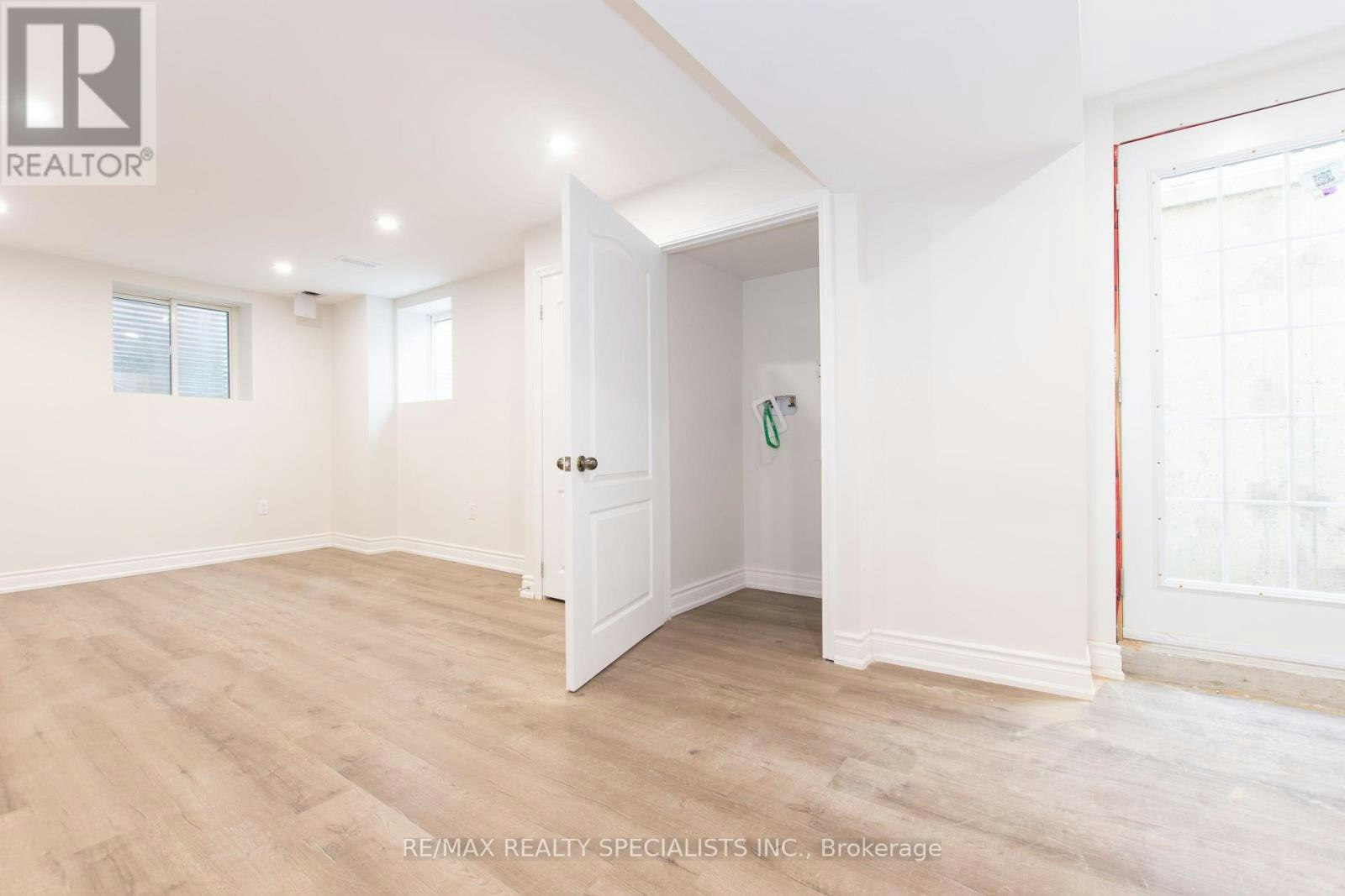 BSMT-1563 Doran Crescent, Milton, ON, L9E 1H5 - 5