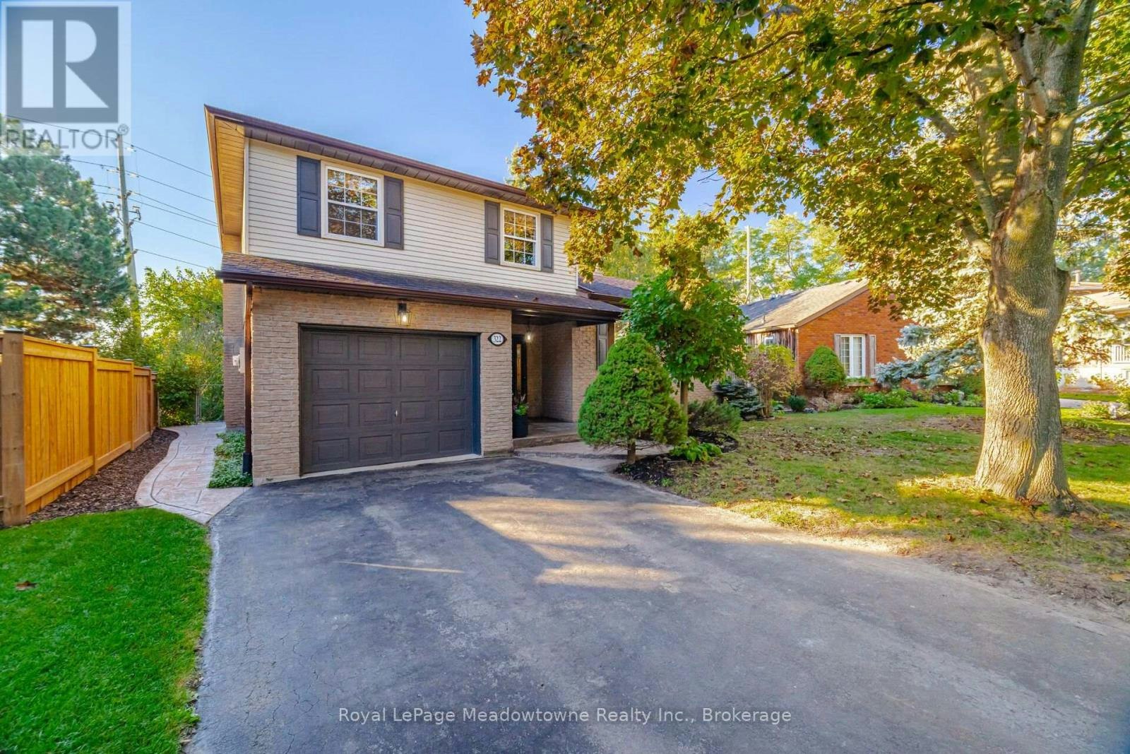 322 Kingsway Place, Milton, ON, L9T 4C8