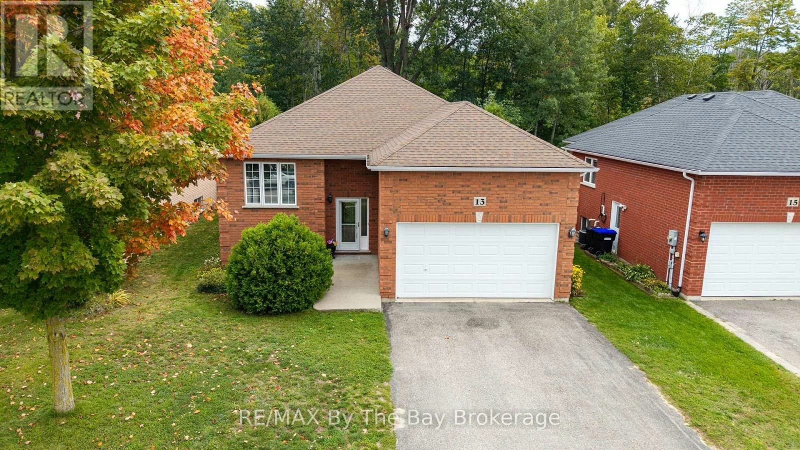 13 Tona Trail, Wasaga Beach, ON, L9Z 0A5