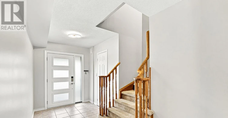 10 Oceanpearl Crescent, Whitby, ON, L1N 0C2 - 6