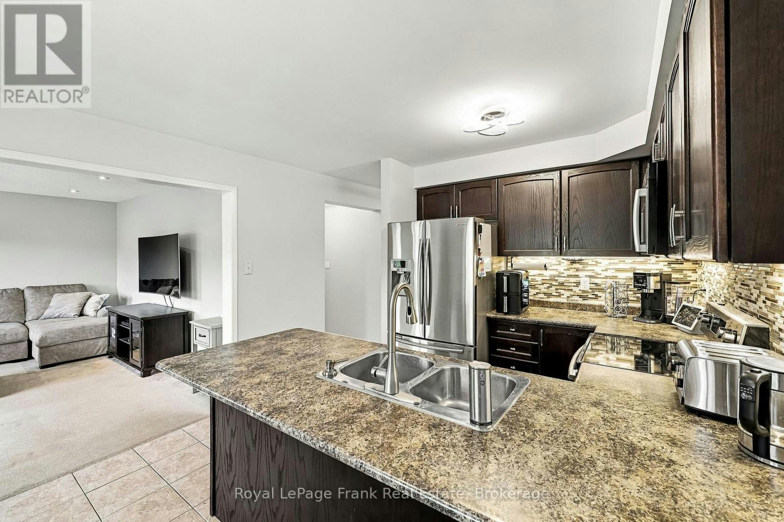 10 Oceanpearl Crescent, Whitby, ON, L1N 0C2 - 14