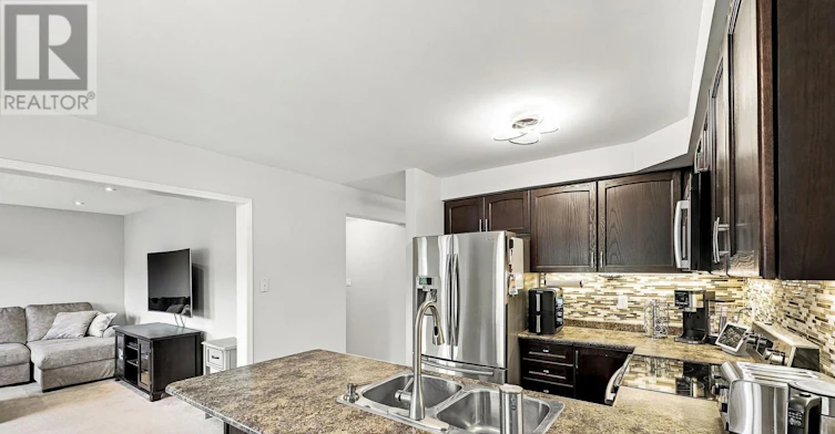 10 Oceanpearl Crescent, Whitby, ON, L1N 0C2 - 14