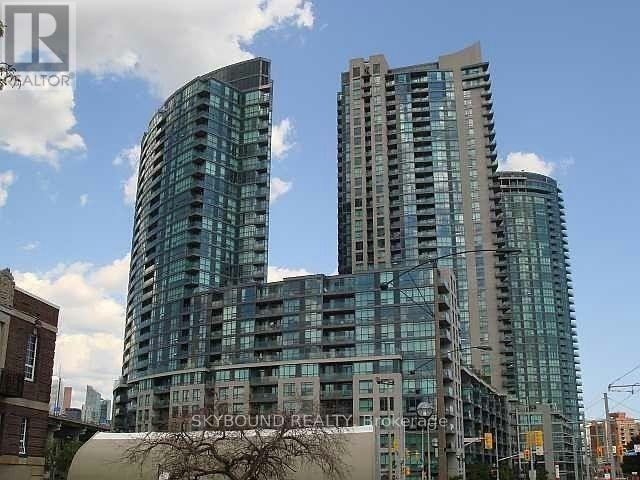 811-219 Fort York Boulevard, Toronto, ON, M5V 1B1