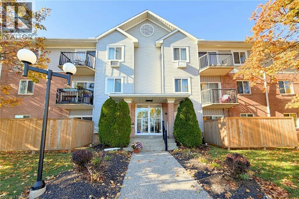 204-276 Eiwo Court, Waterloo, ON, N2K 3M6