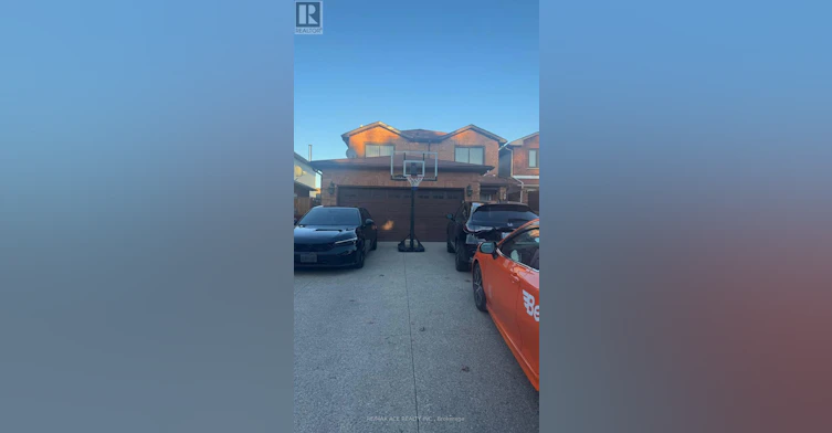 BSMT-1644 Pepperwood Gate, Pickering, ON, L1X 2K1