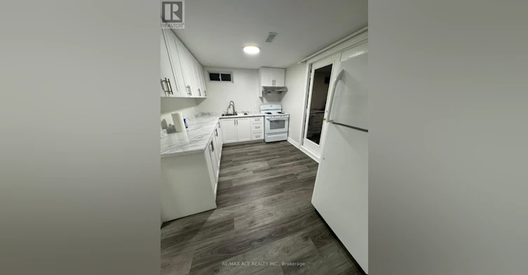 BSMT-1644 Pepperwood Gate, Pickering, ON, L1X 2K1 - 2