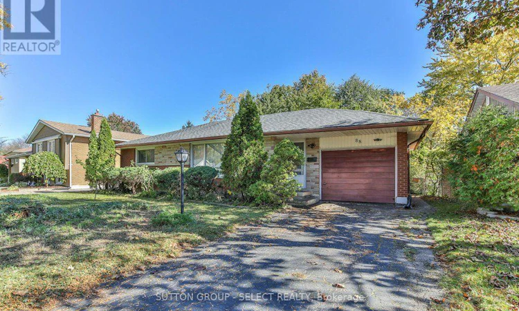 88 Ebury Crescent