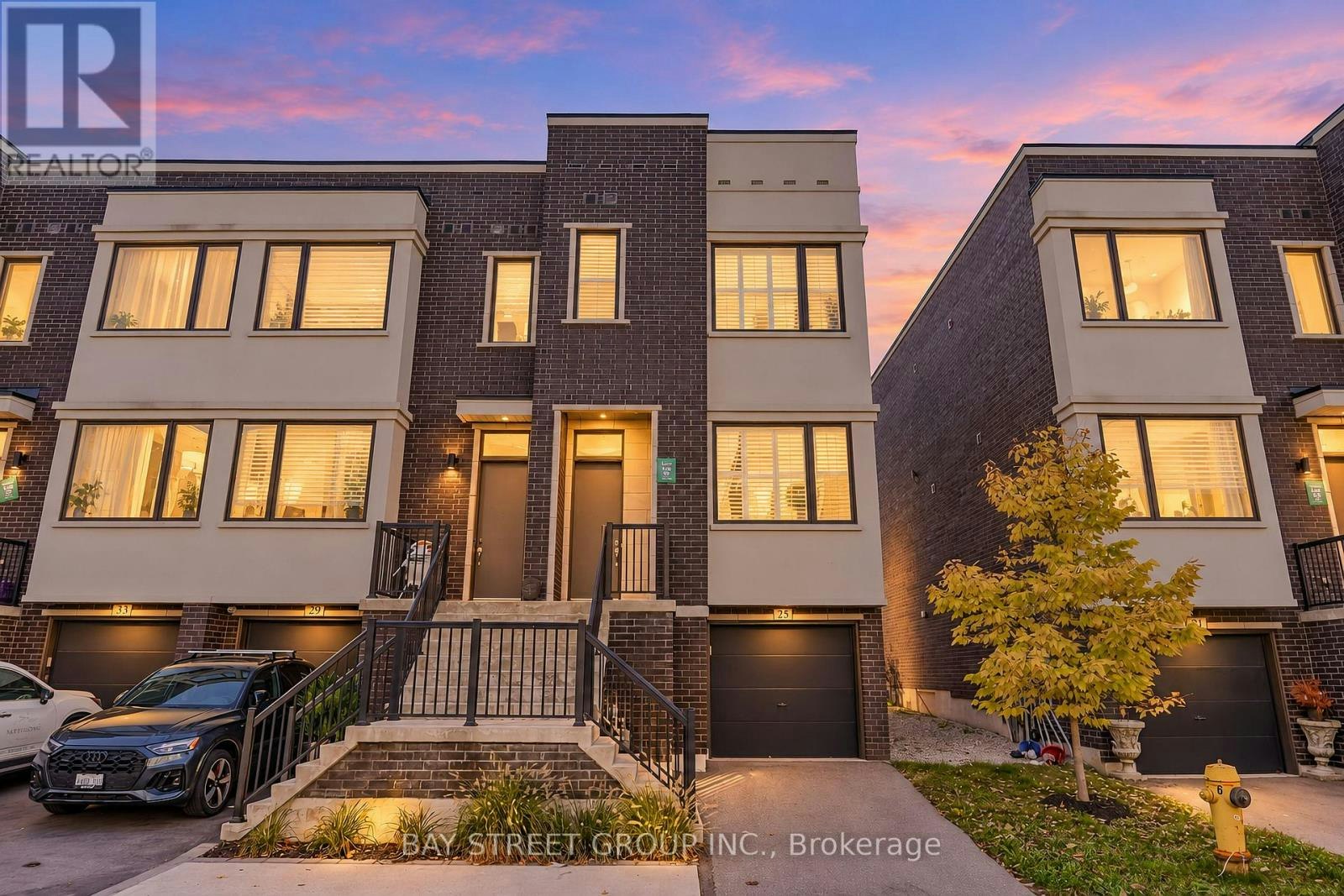 25 Sydney Circle, Vaughan, ON, L4H 4R2
